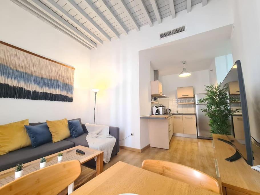 Centrico Apartamento En Malaga Bagian luar foto